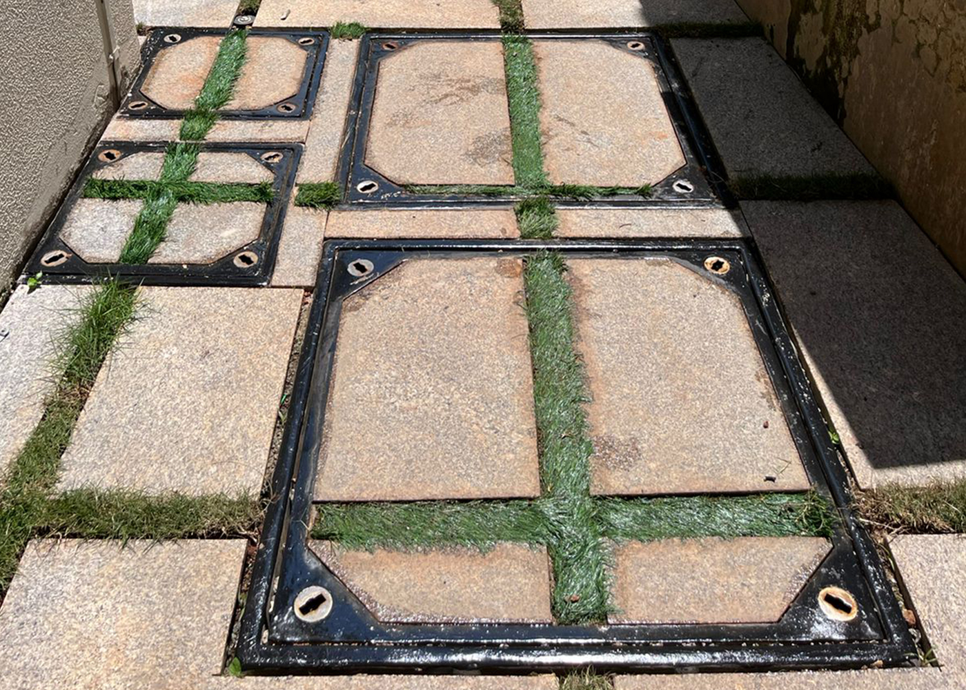 recess-manhole-cover-sizes